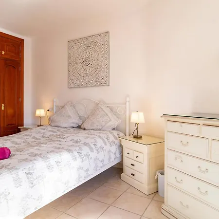 Gorgeous In With House Sea View