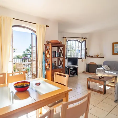 Gorgeous In With House Sea View *
