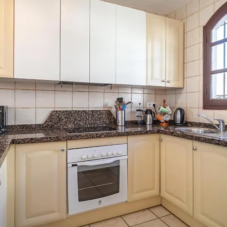 Holiday home Gorgeous In With House Sea View