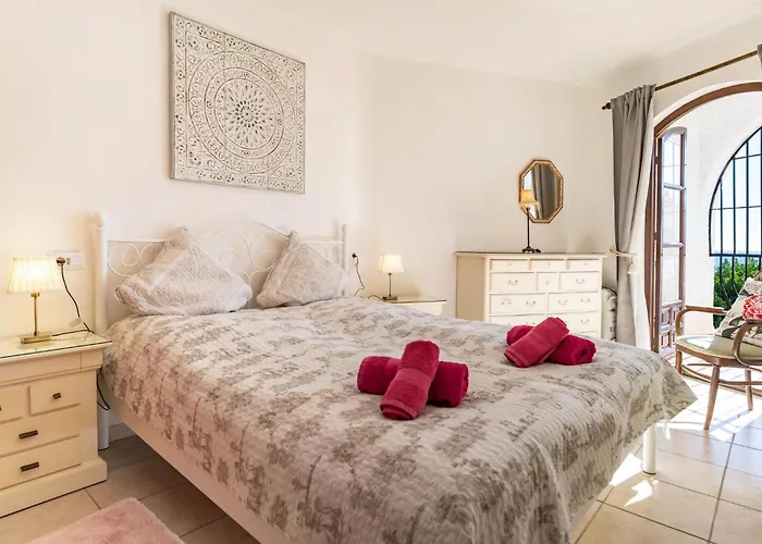 Cozy In With Wifi Tatil Evi Nerja